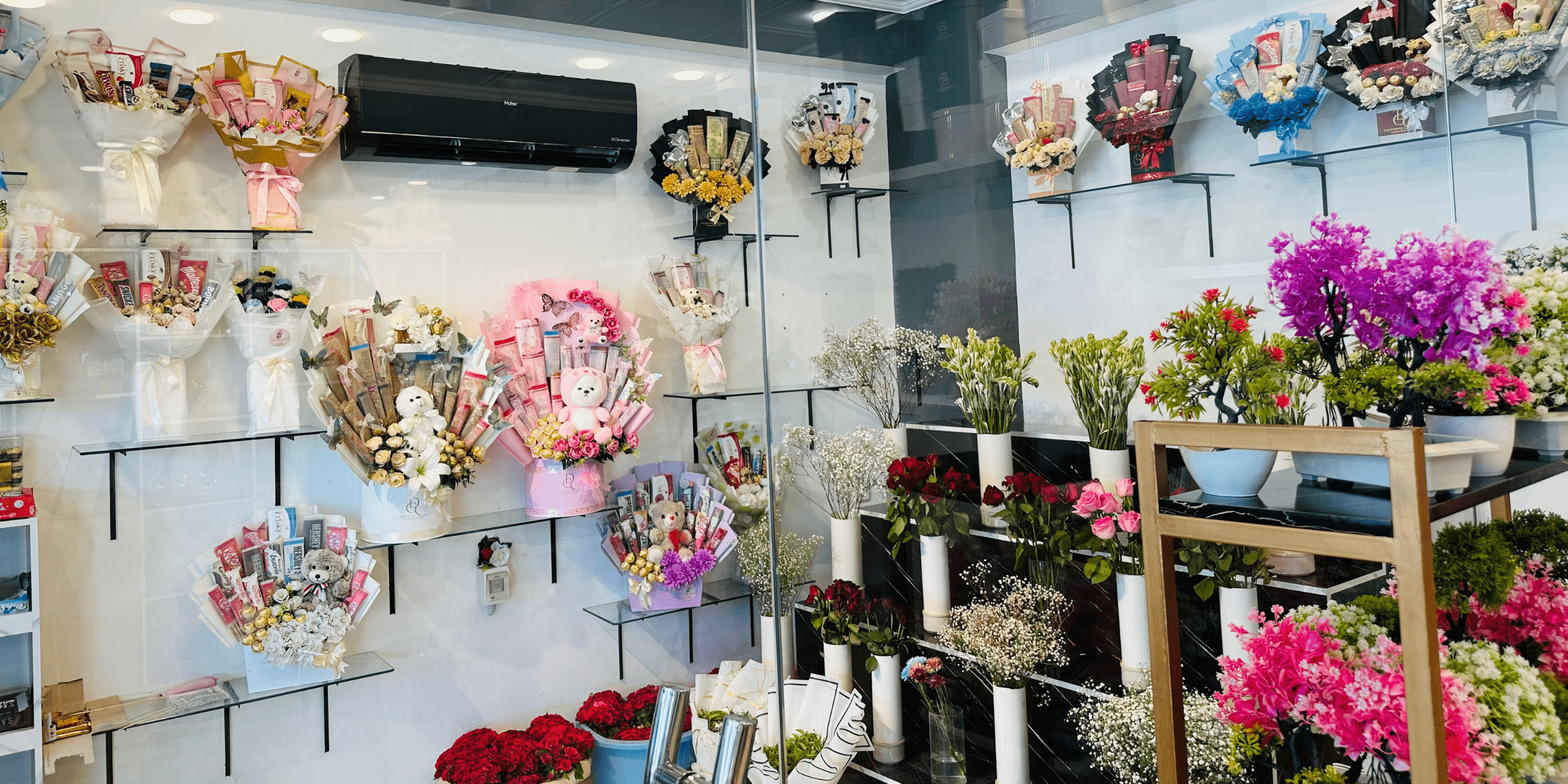 Bouquet of Flowers Near Me: Easy Online Flower Delivery Abu Dhabi for Every Occasion
